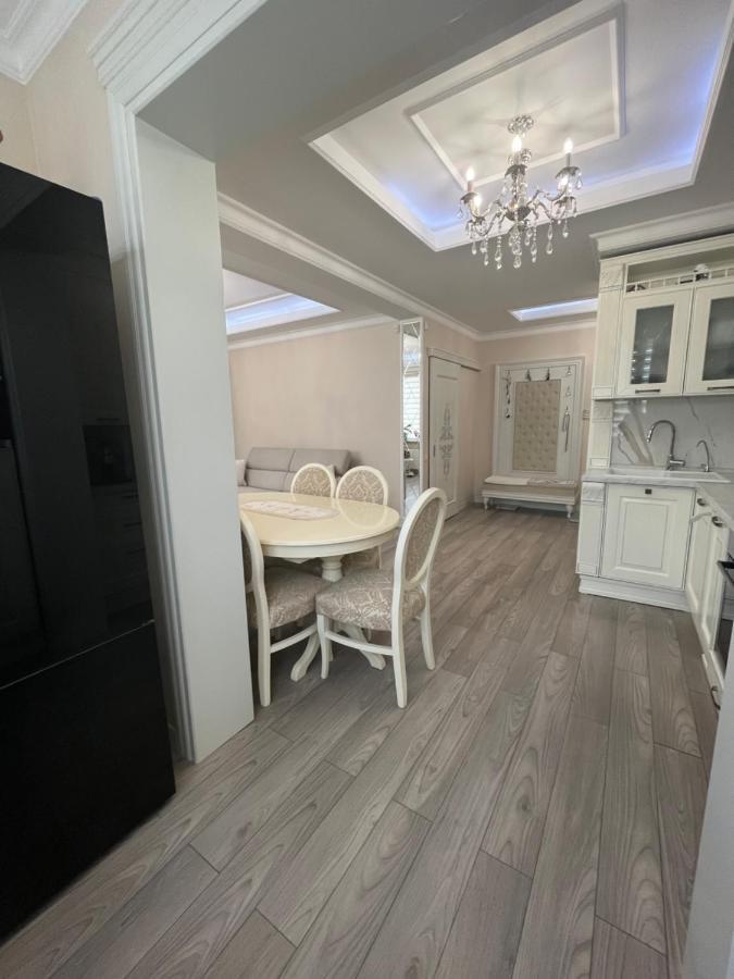 Apartament In The Center Of 키시나우 외부 사진