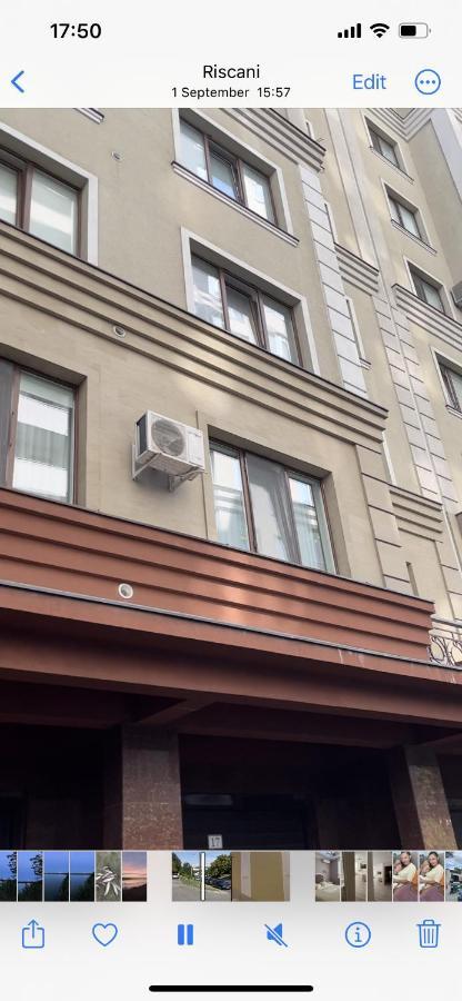Apartament In The Center Of 키시나우 외부 사진