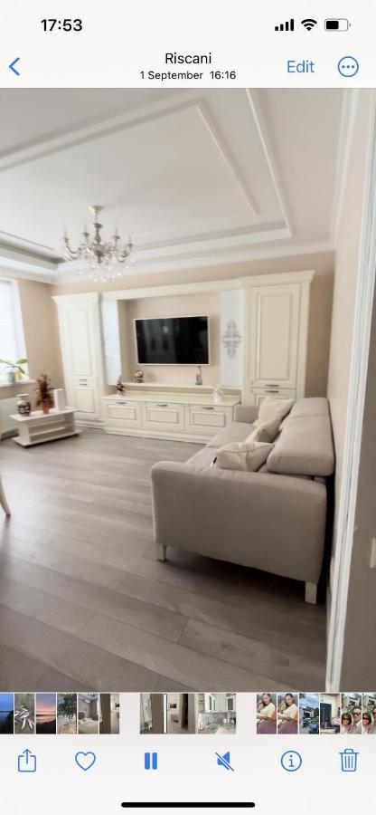 Apartament In The Center Of 키시나우 외부 사진